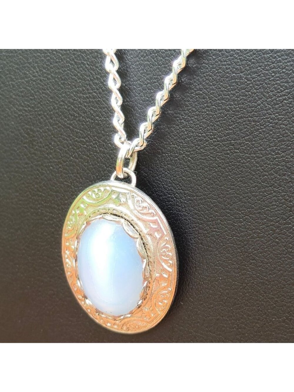 Vintage Necklace Oval Blue Chalcedony Pendant Ornate Etched Design Silver tone - Picture 4 of 11